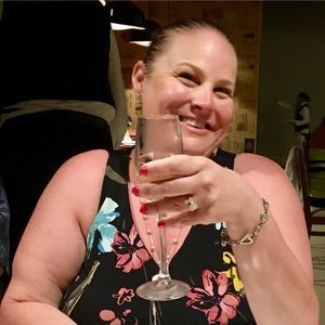 Meet your Posher, Cari